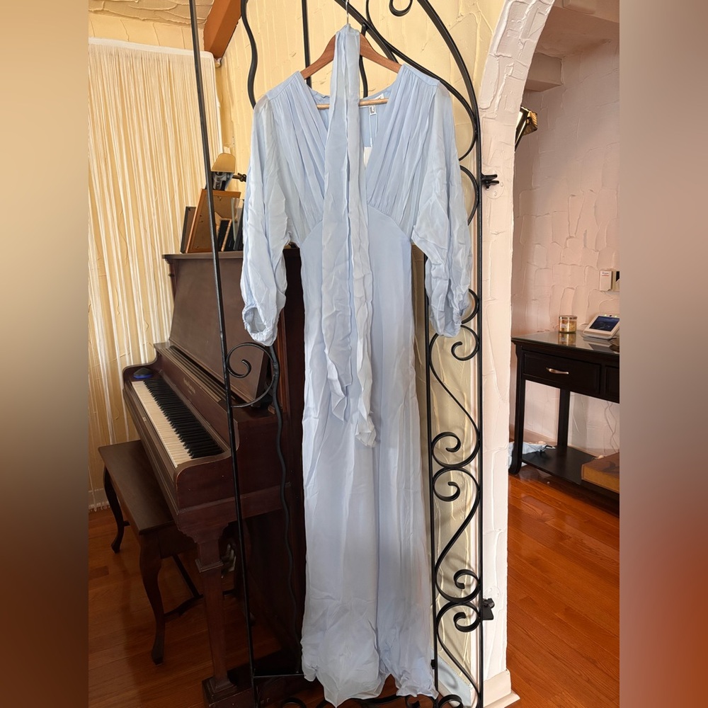 Amina Plunge Balloon Sleeve Maxi Dress - Sky - Picture 5 of 9